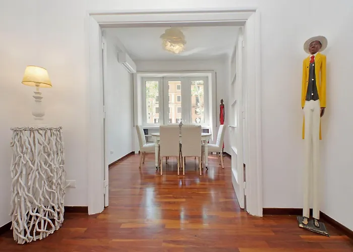 Charme E Style: Splendid With 2 Bedrooms רומא
