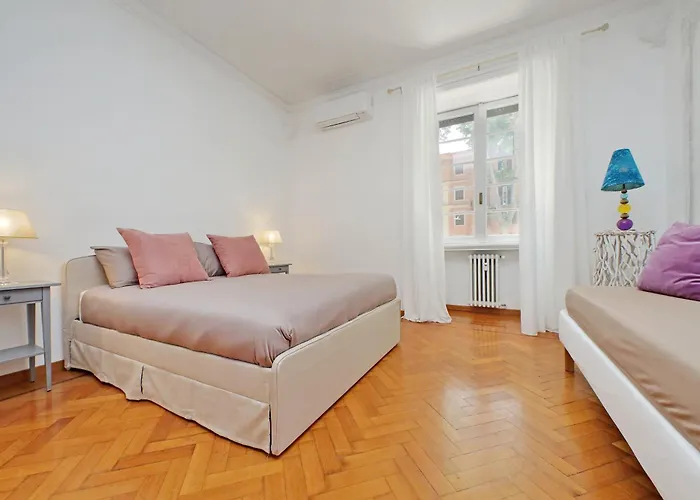 Charme E Style: Splendid With 2 Bedrooms