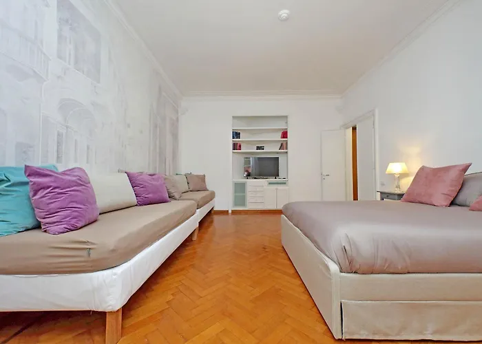 Charme E Style: Splendid With 2 Bedrooms דירה