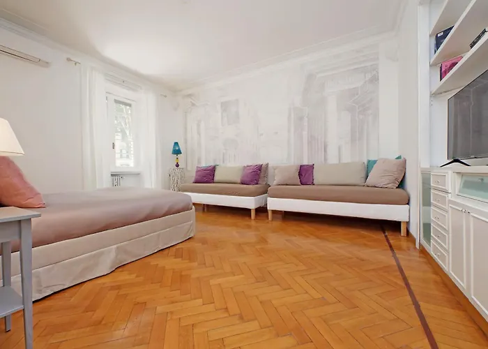 Charme E Style: Splendid With 2 Bedrooms דירה *