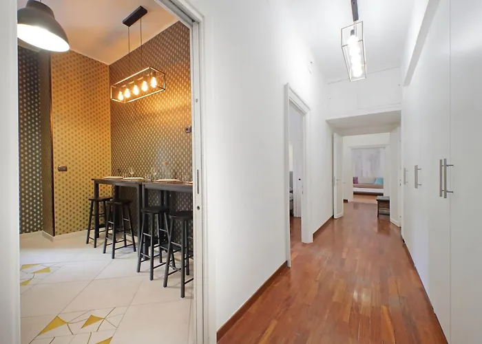 Charme E Style: Splendid With 2 Bedrooms דירה